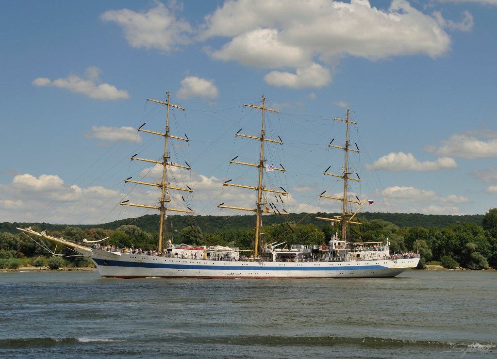 _SYL3263m.jpg - Miir