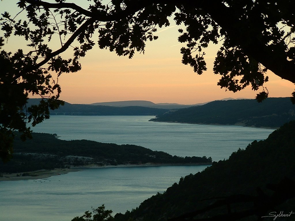 DSCF0101o.JPG - Lac en bas des gorges du Verdon