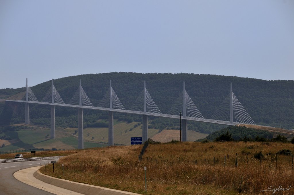 _SL11363m.jpg - Millau